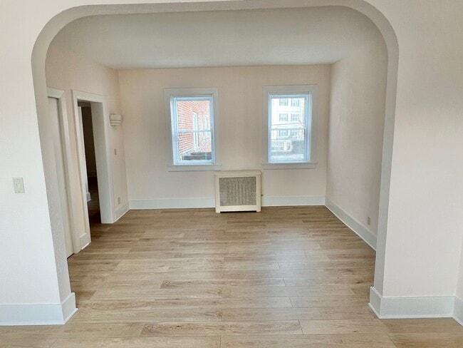 Building Photo - 77 Glenbrook Rd