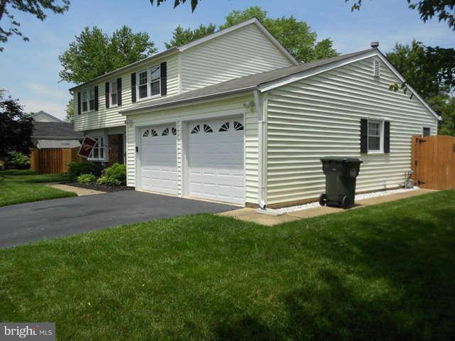 Building Photo - 13124 Point Pleasant Dr
