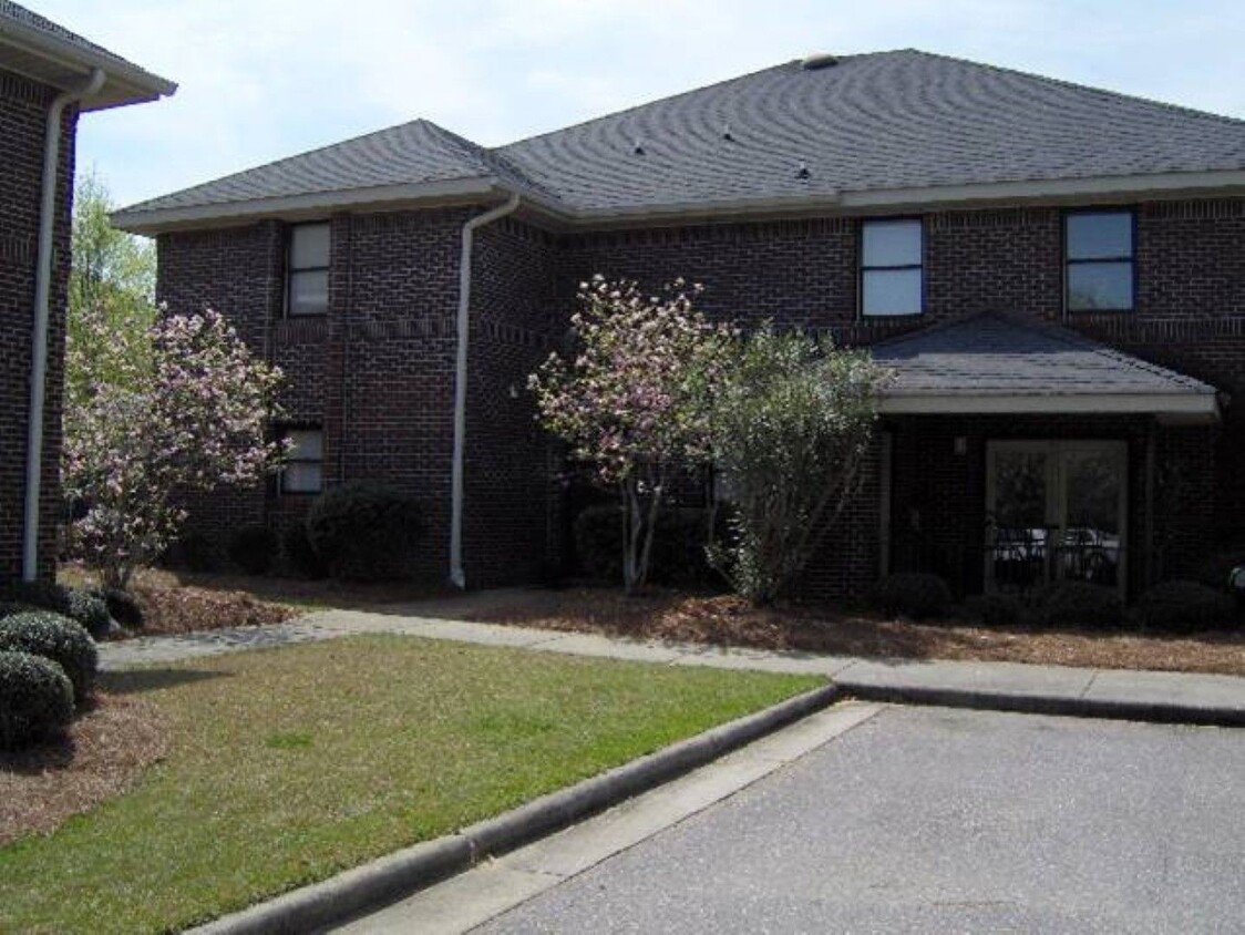 Primary Photo - 1012 Ancestry Dr