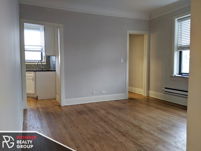 Building Photo - 2329 N Rockwell St