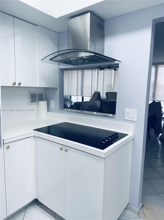 Foto del edificio - 3505 S Ocean Dr