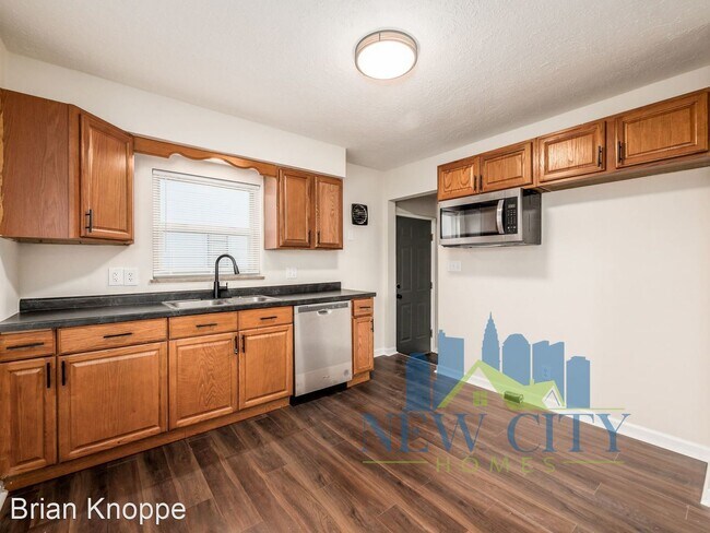 Foto del edificio - 3 br, 1 bath House - 503 Belvidere Ave