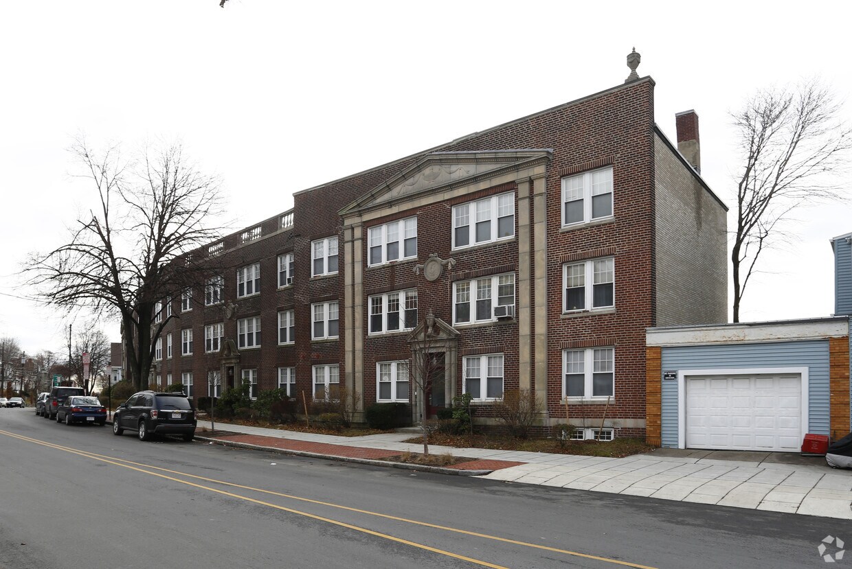 Harborview - Chelsea Harborview Apartments