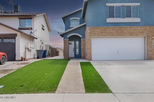 Building Photo - 11944 Mesquite Rock Dr