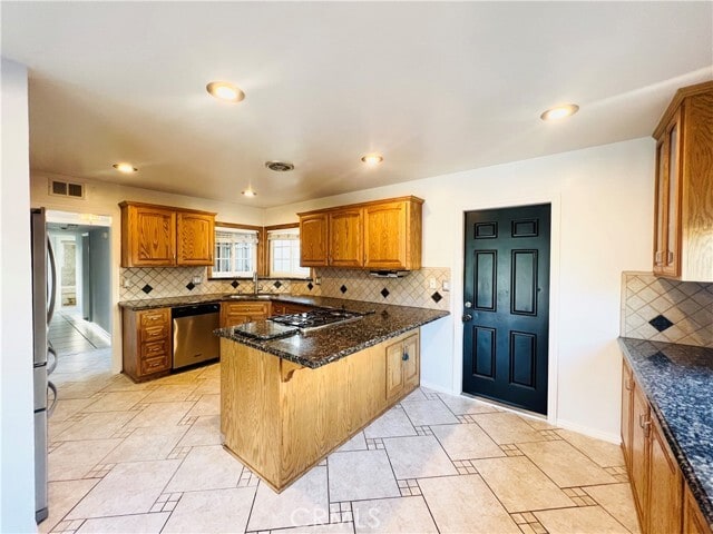 Building Photo - 6092 Navajo Rd