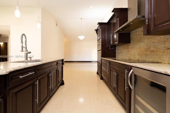 Foto del edificio - 4148 SW 153rd Terrace