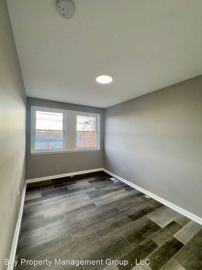 Building Photo - 4 br, 2 bath House - 986 Dalton Ave