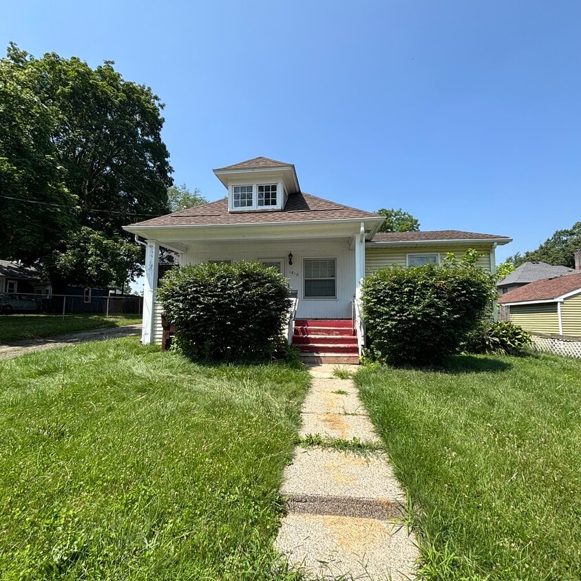 Primary Photo - 1810 Coleman Ave
