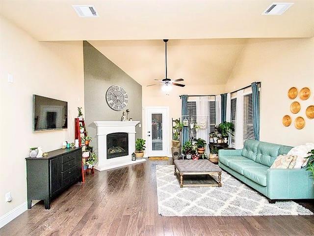 Building Photo - 10617 Fort Davis Pl