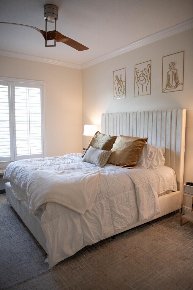 Foto del edificio - 1203 Town Center Dr