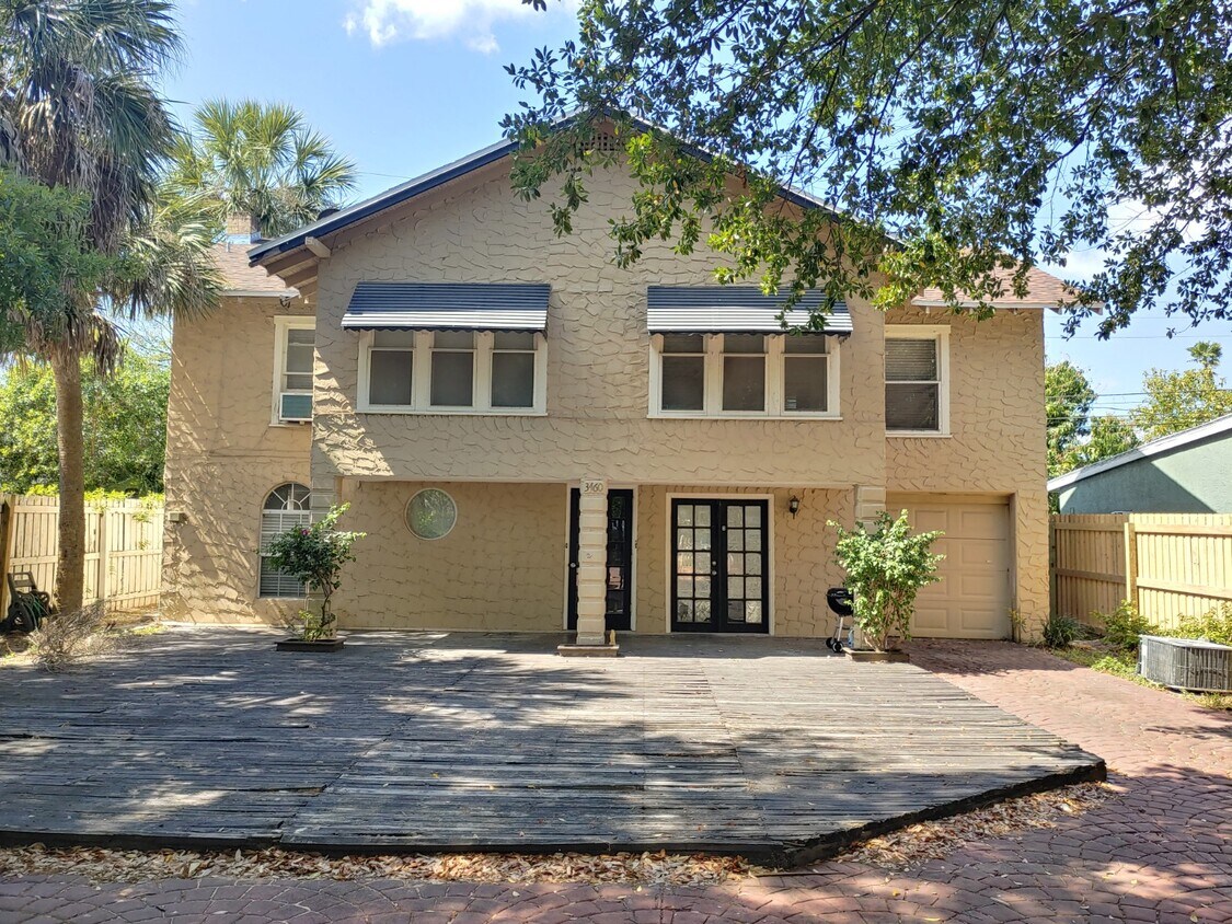 Foto principal - 3460 Haines Rd N