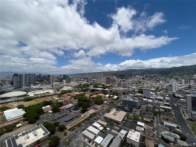 Building Photo - 1296 Kapiolani Blvd