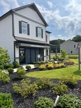 Building Photo - 15 Arrington Dr