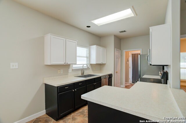 Foto del edificio - 619 Claude W Black St