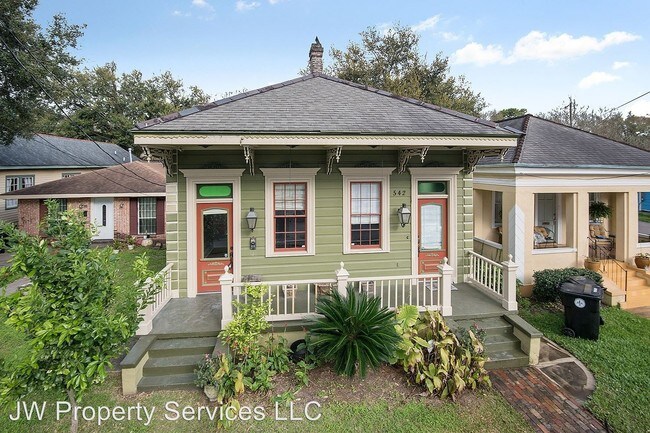 Building Photo - 3 br, 2 bath House - 542 Elmira Ave