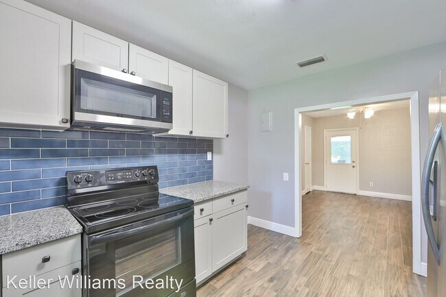 Building Photo - 5 br, 3 bath House - 2708 bryan Road