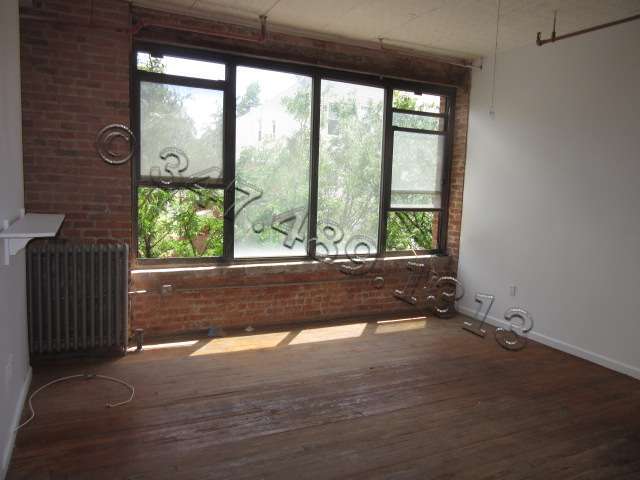 Building Photo - 132 N 5th St