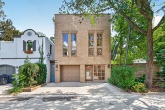 Building Photo - 3621 Yupon St