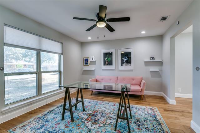 Foto del edificio - 8349 Londonderry Ln