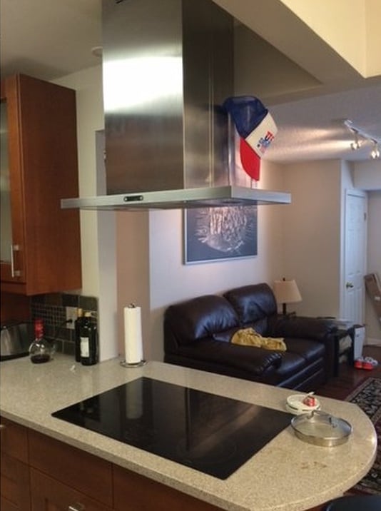 Building Photo - PRE LEASE: Large Updated 2 Bed 1.5 Bath Condo Close To Campus!