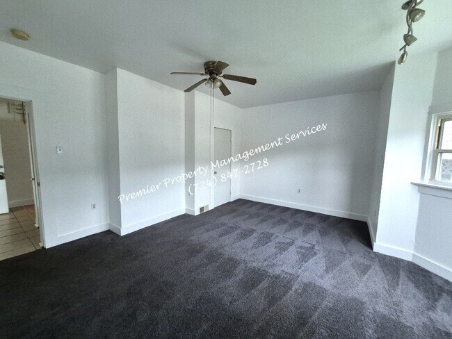 Foto del edificio - 1317 6th Ave