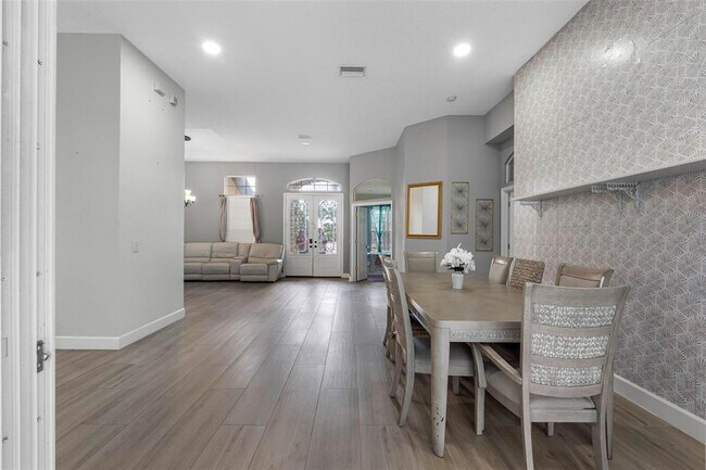Building Photo - 16750 Ivy Lake Dr