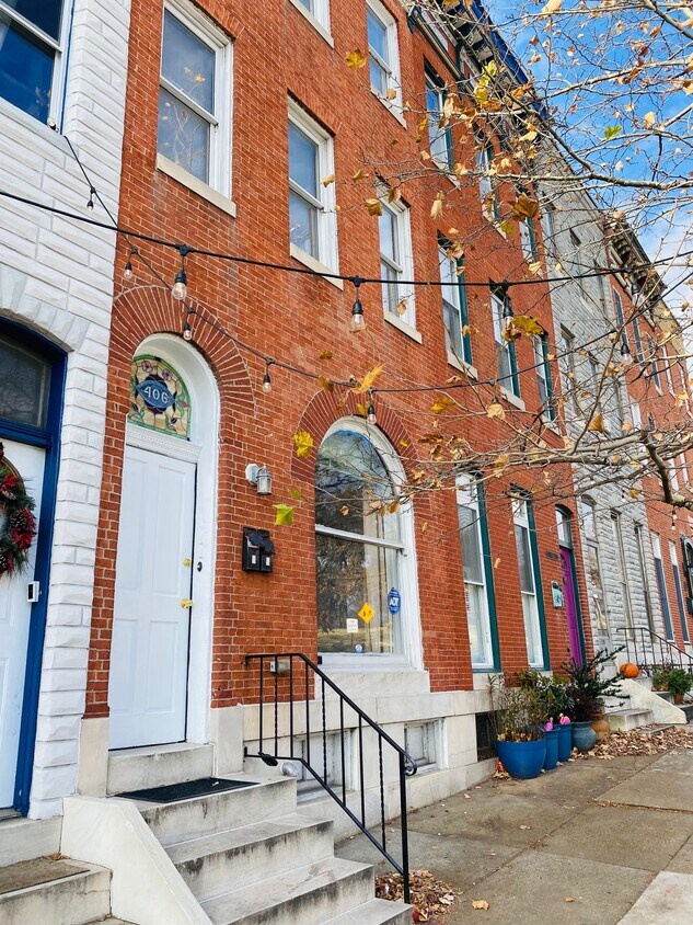 Building Photo - 406 S Patterson Park Ave
