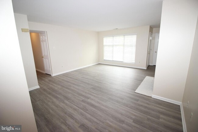 Building Photo - 1794 Bayley Ln