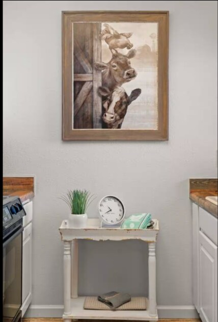 Foto del edificio - Beautifully Furnished 2-Bed, 2-Bath Condo ...