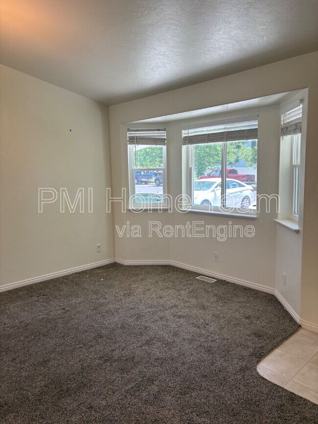 Building Photo - 1489 W 690 S