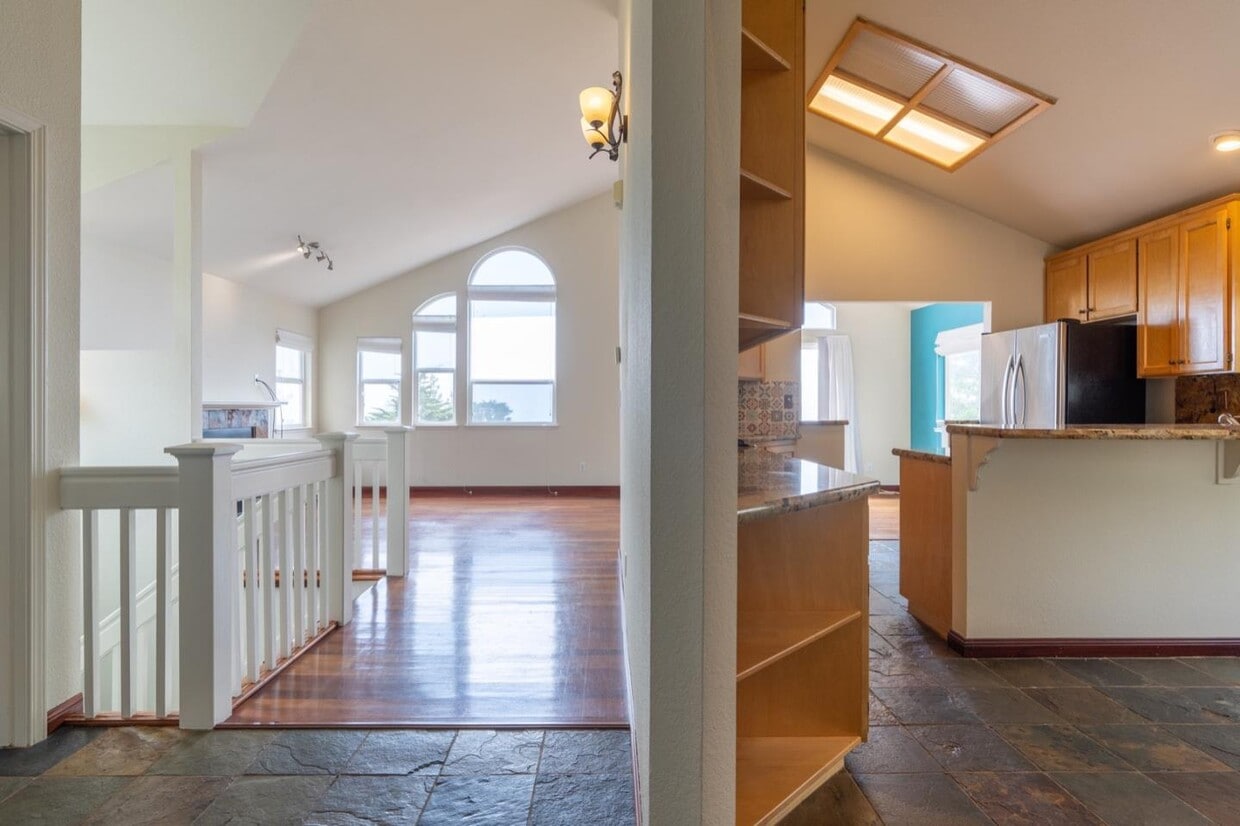 548 Monterey Rd, Pacifica, CA 94044 House Rental in Pacifica, CA