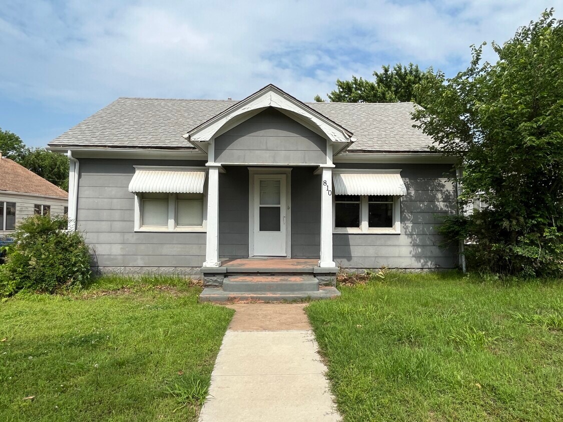 810 S Monroe St, Stillwater, OK 74074 House Rental in Stillwater, OK