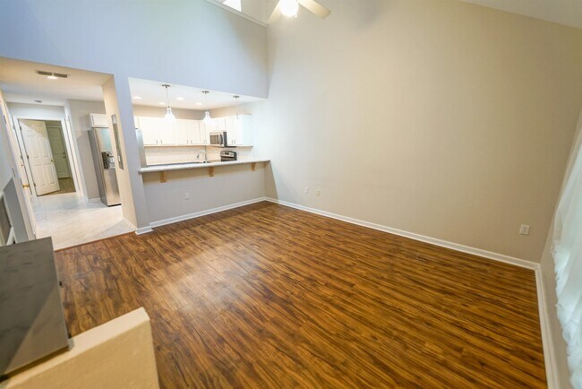 Foto del edificio - 4434 Gearhart Rd