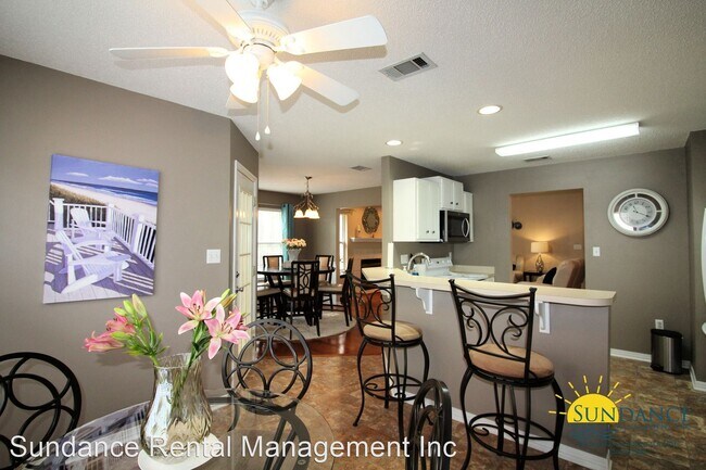 Foto del edificio - 3 br, 2 bath House - 130 Harding Road