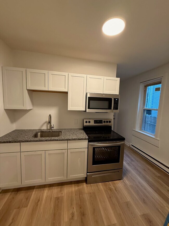 Foto del edificio - 5061 Parrish St