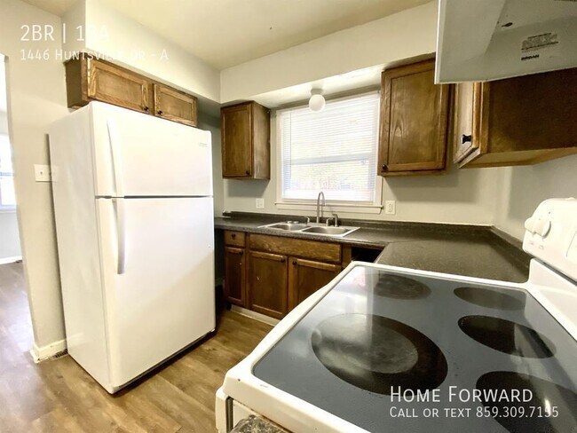 Building Photo - 1446 Huntsville Dr