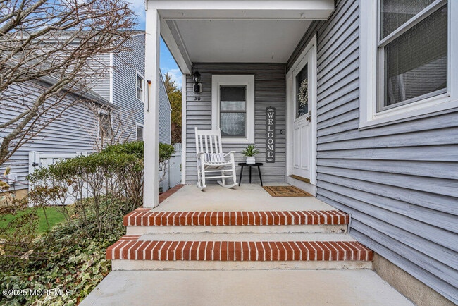Building Photo - 30 Turnberry Cir