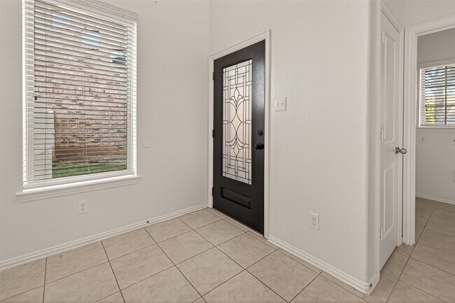 Building Photo - 12102 City Trek Ln