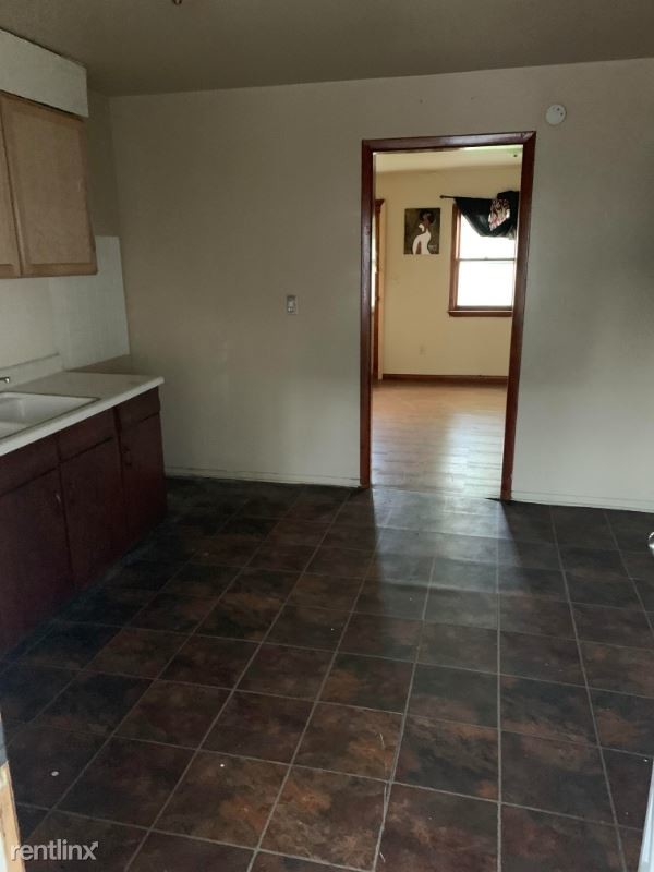 Primary Photo - 2 br, 1 bath House - 15 Elkins Dr