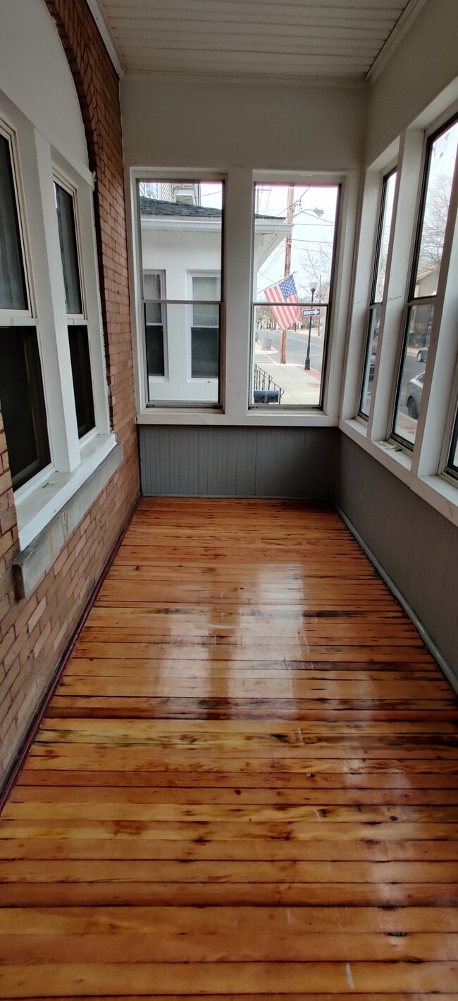 608 Market St, Gloucester City, NJ 08030 House Rental in Gloucester