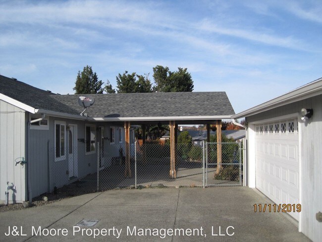 Foto del edificio - 4 br, 3 bath House - 2006 Springbrook Rd