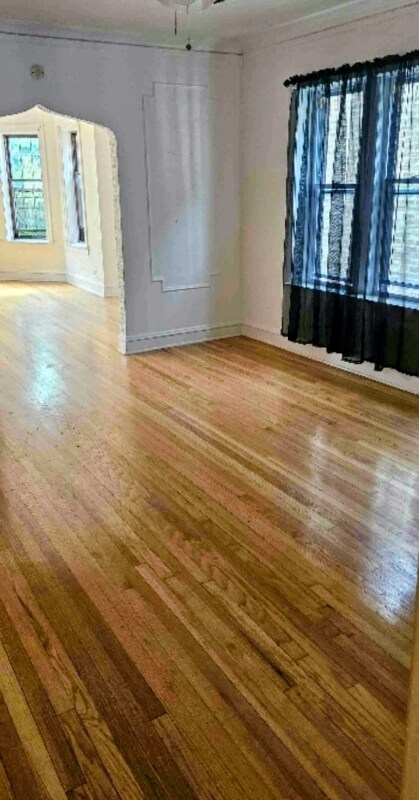 Foto del edificio - 8119 S Vernon Ave