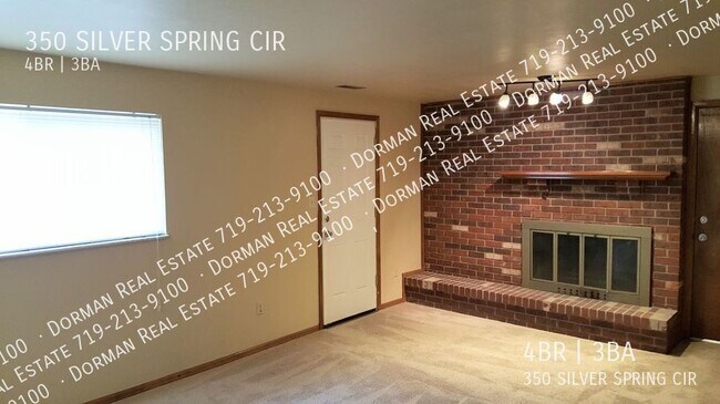 Foto del edificio - 350 Silver Spring Cir