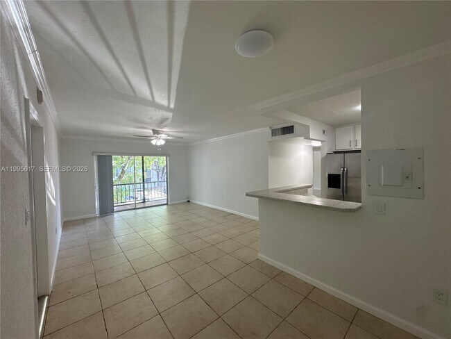 Foto del edificio - 7951 SW 104th St