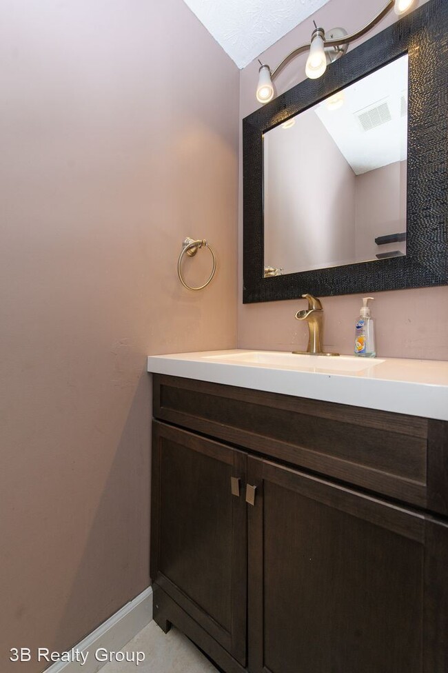 Foto del edificio - 3 br, 2.5 bath House - 241 WOOD FORGE CIRCLE