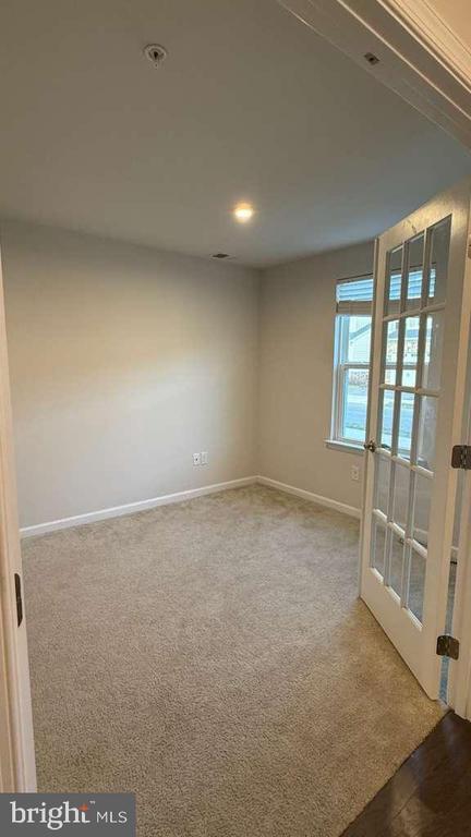 Foto del edificio - 743 Quarry Hill Rd