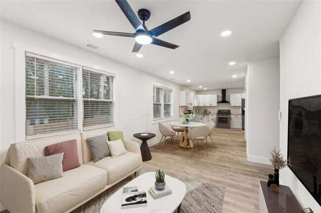 Foto del edificio - 1288 Almont Dr SW