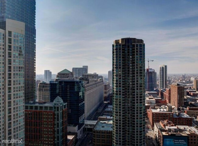 Foto del edificio - 66 W Illinois St