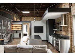 Building Photo - 211 N Washington Ave