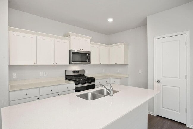 Building Photo - 3314 Yellow Rose Dr
